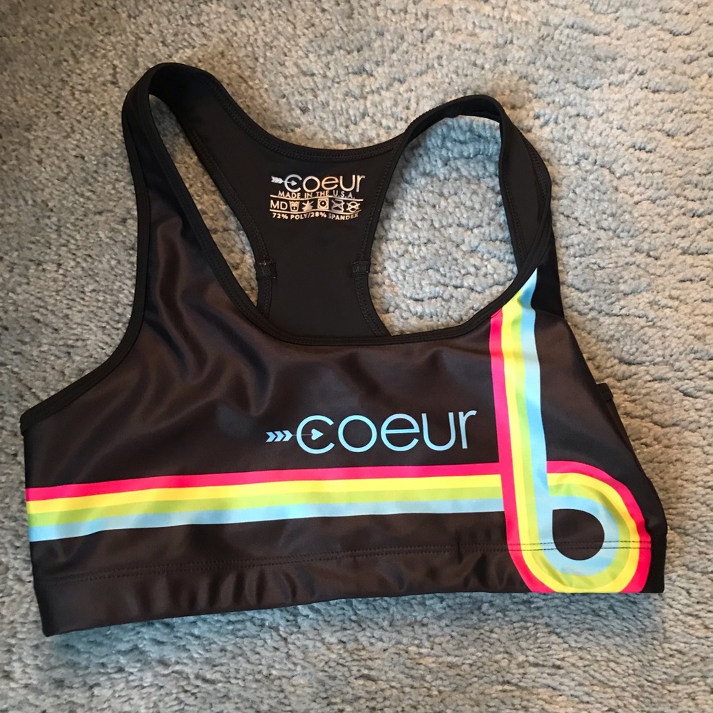 Sports bra with key holder